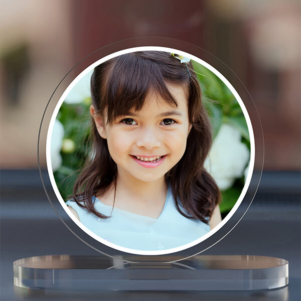 Full Pic Upload Design: Round Shaped Acrylic Dashboard Photo Stand with Single Sided Image Printing