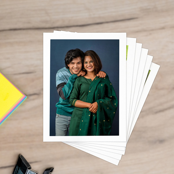 Vertical Glossy Prints