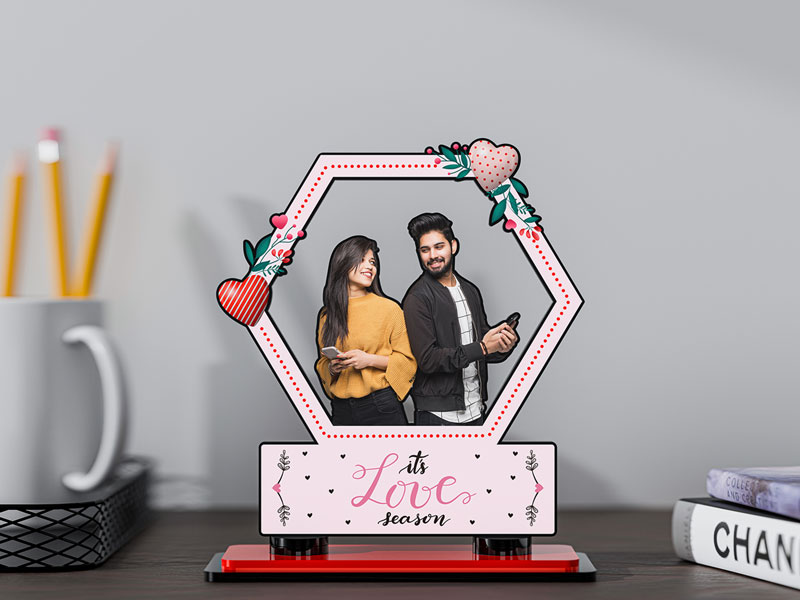 Its Love Season Miniature Photo Stand Design