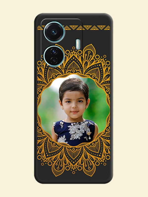 Round Image with Floral Design on Photo on Space Black Soft Matte Mobile Cover - iQOO Z6 Pro 5G