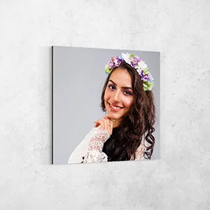Explore Square Aluminium Frames