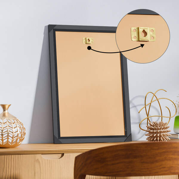 Heart Felt Photo Frames Specifications - Strong Hanging Clamp